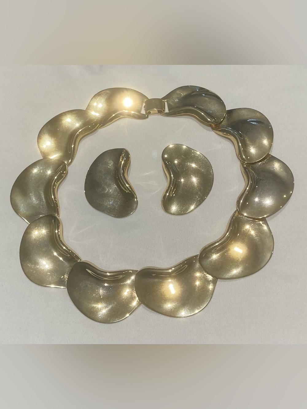 Vintage Sculptural Gold-Tone Chunky Necklace & Clip Earrings Set